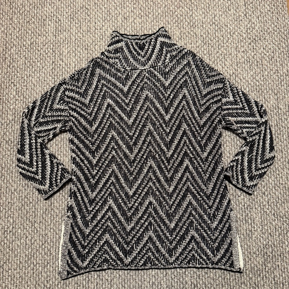 Eileen Fisher Black and Cream Chevron Turtleneck Sweater - Picture 2 of 9